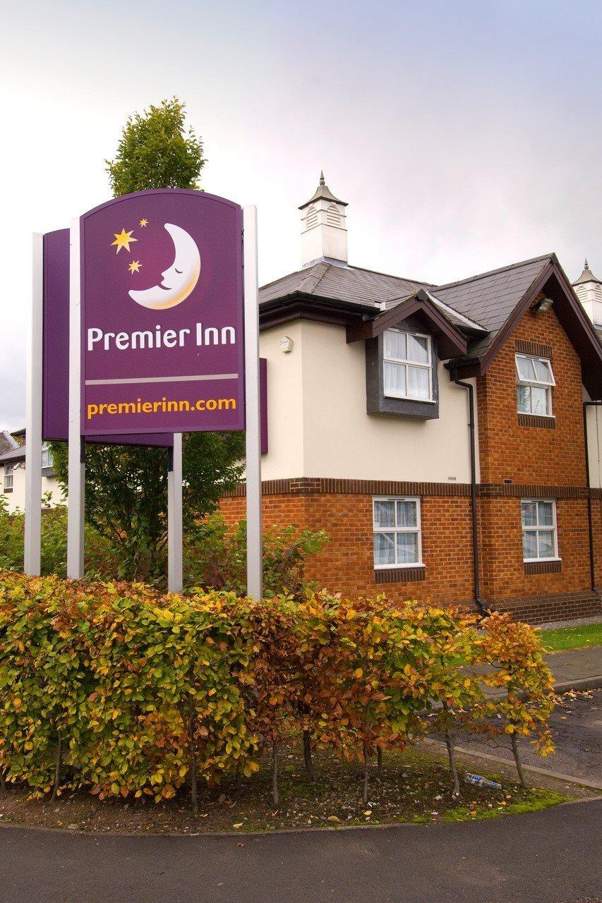 Premier Inn Chester Central - North Bagian luar foto