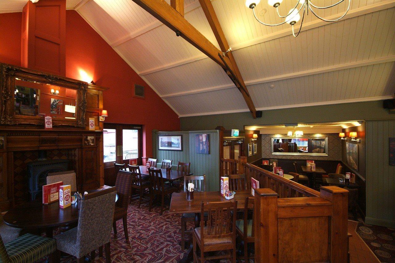 Premier Inn Chester Central - North Bagian luar foto