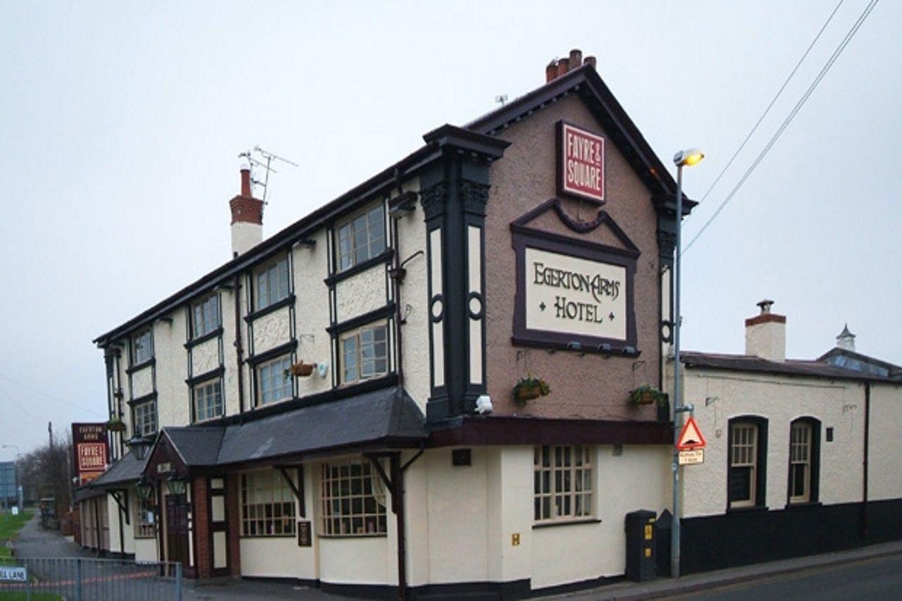Premier Inn Chester Central - North Bagian luar foto
